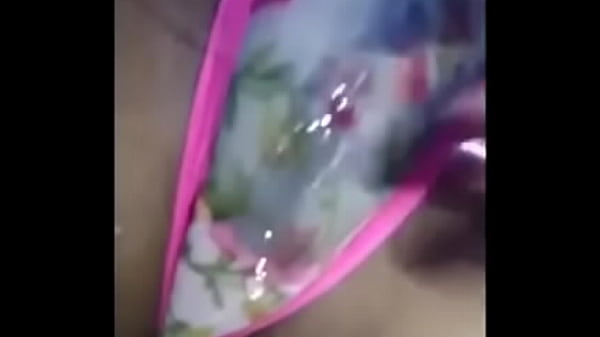 Je publie les videos de mon ex-copine fuite et elle veut que je les supprime à tout prix