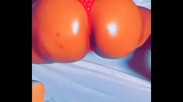 Round, soft fat and oiled