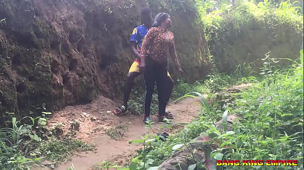AFRICAN BANG KING CAUGHT HAVING SEX AT THE RIVER WITH KING’S