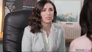 Ebony Ana Foxxx is pussy licking lesbian examiner Casey Calvert to get the job.She rims her ass then Casey returns the favor by eating her hairy cunt