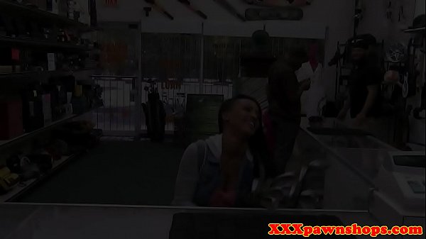 Pawning ebony pussyfucked doggystyle