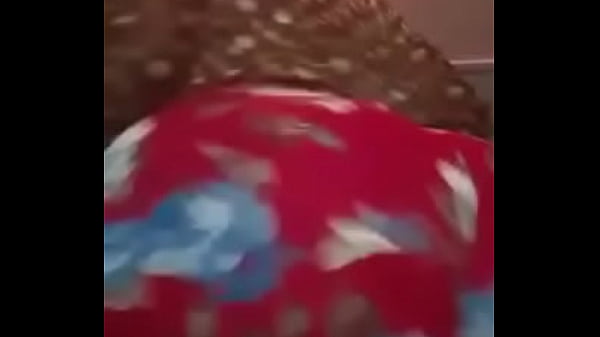 Naija babe twerks